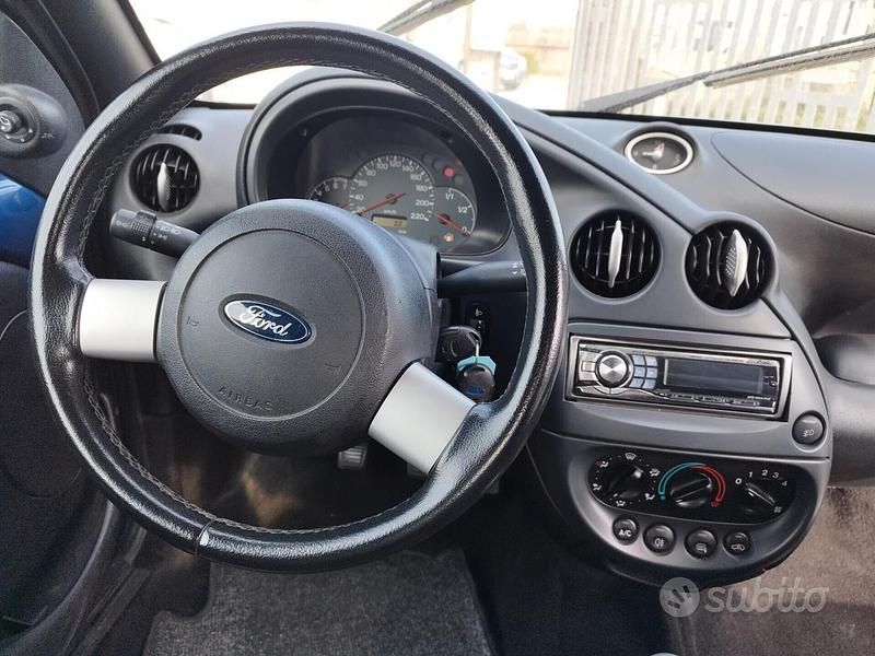 Usata Ford StreetKa 95 CV (69 kW) 2003 Blu Cabrio