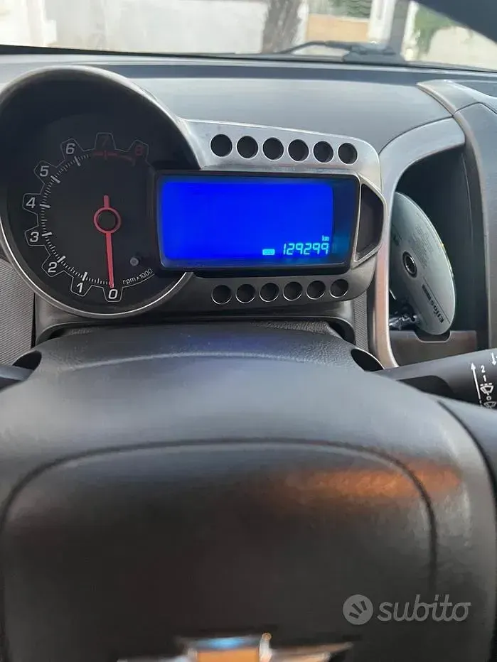 Usata Chevrolet Aveo 86 CV (63 kW) 2012 Bianco Utilitaria