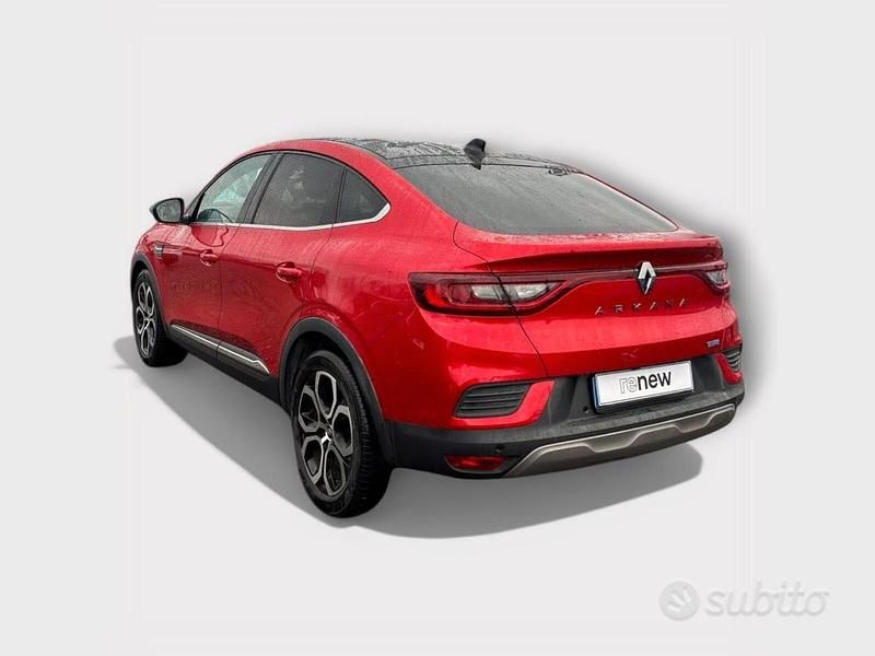 Usata Renault Arkana Intens 145 CV (106 kW) 2022 Rosso SUV