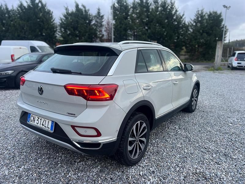 Usata VW T-Roc Style 150 CV (110 kW) 2023 Bianco SUV