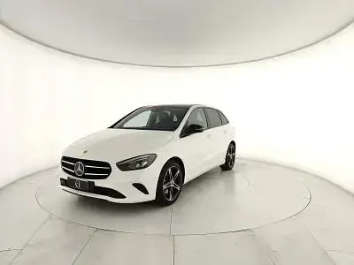 Usata Mercedes B180 Advanced 116 CV (85 kW) 2023 Utilitaria