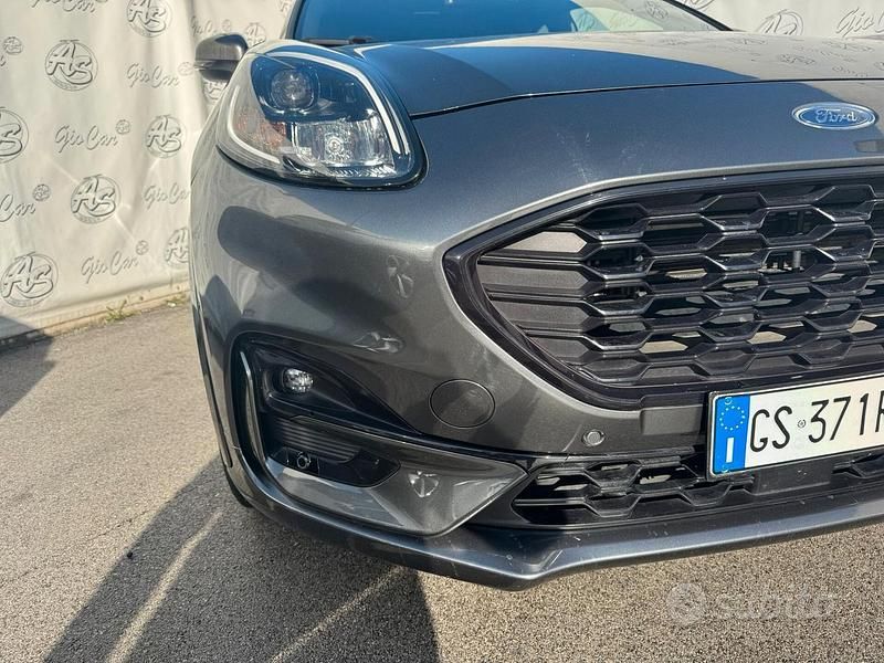 Usata Ford Puma ST-Line 125 CV (91 kW) 2024 Grigio Station wagon