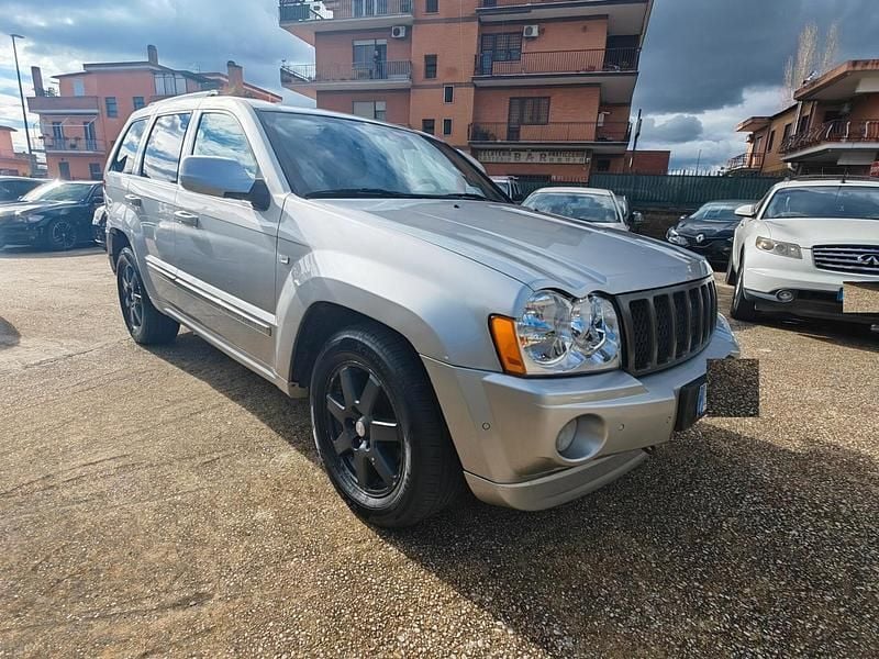 Usata Jeep Grand Cherokee Overland 217 CV (159 kW) 2007 Argento SUV