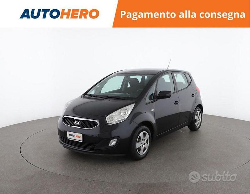 Nero Usata 2015 Kia Venga Active Due volumi | 6999 € (Buon prezzo) - Immagine 1/2