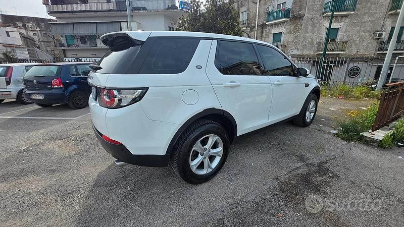 Usata Land Rover Discovery Sport 150 CV (110 kW) 2016 Bianco SUV