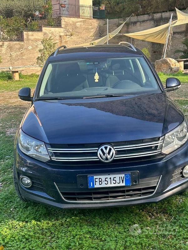 Blu Usata 2015 VW Tiguan SUV | 11.000 € (Buon prezzo) - Immagine 1/4