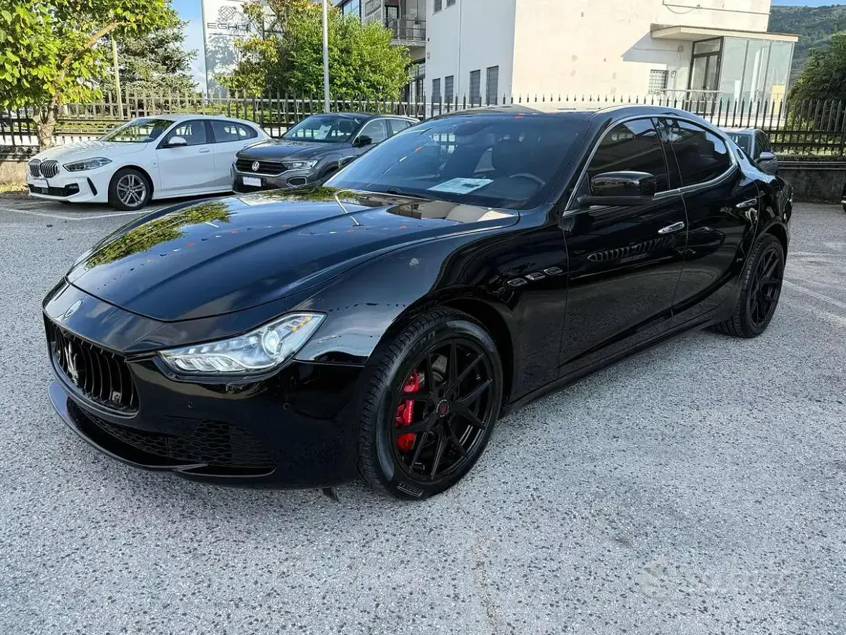 Usata Maserati Ghibli 275 CV (202 kW) 2014 Nero Berlina