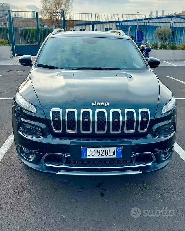 Usata Jeep Cherokee 200 CV (147 kW) 2015 SUV