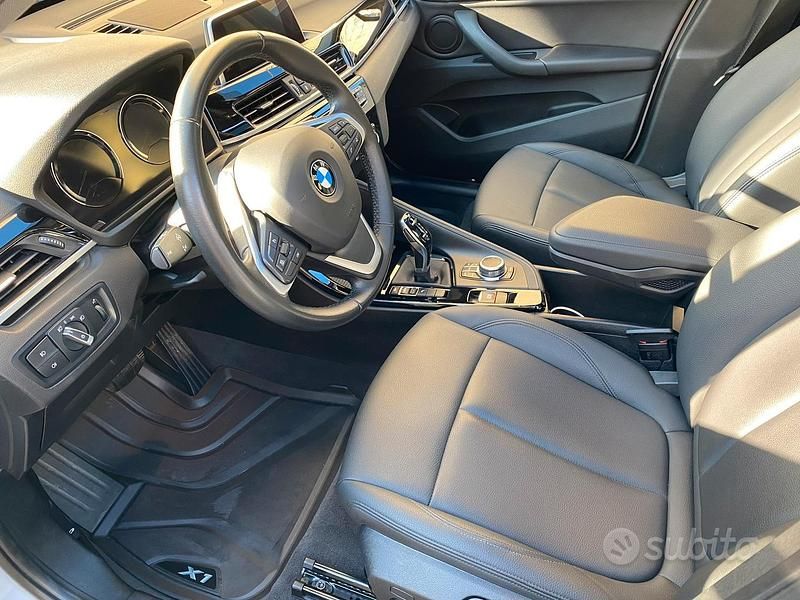 Usata BMW X1 Efficient Dynamics 150 CV (110 kW) 2018 Bianco SUV