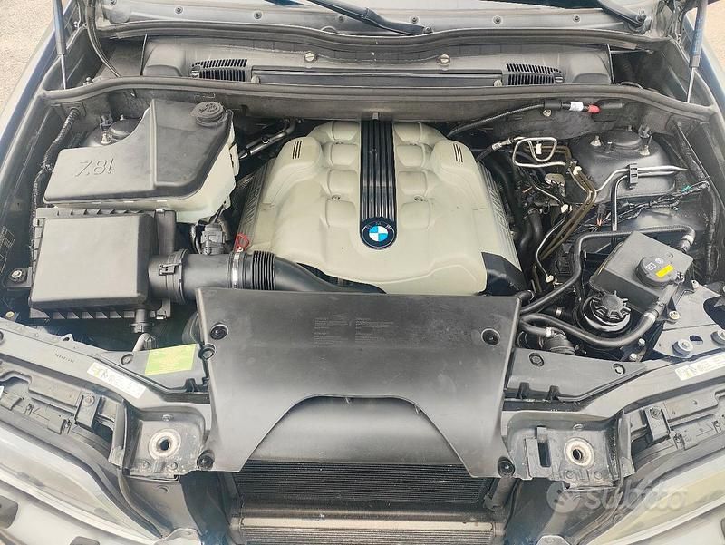 Usata BMW X5 360 CV (264 kW) 2004 SUV
