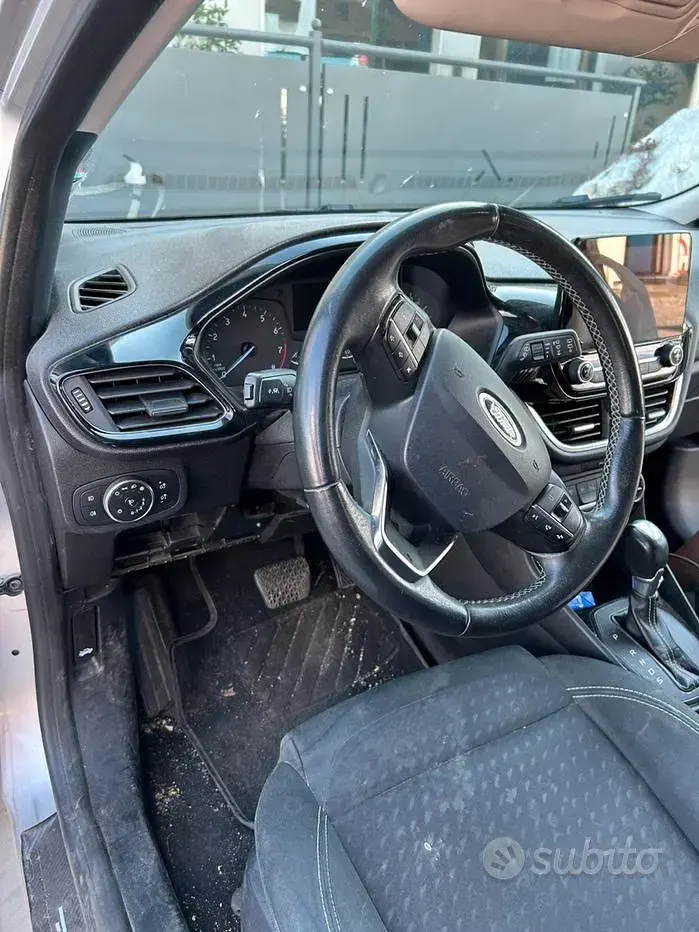 Usata Ford Fiesta Sport 100 CV (73 kW) 2019 Grigio Utilitaria