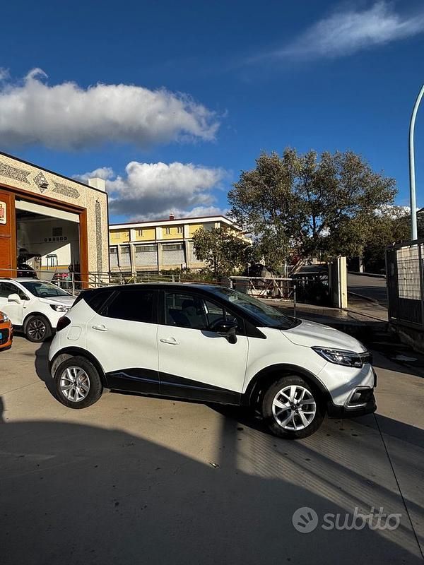 Occasion Renault Captur 90 ch (66 kW) 2019 Blanc SUV