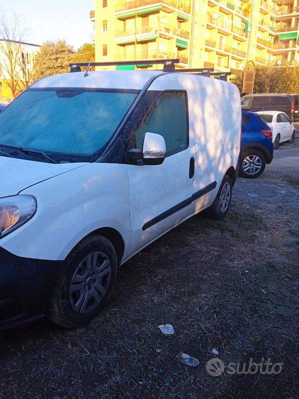 Usata Fiat Doblò 2018 Bianco Monovolume