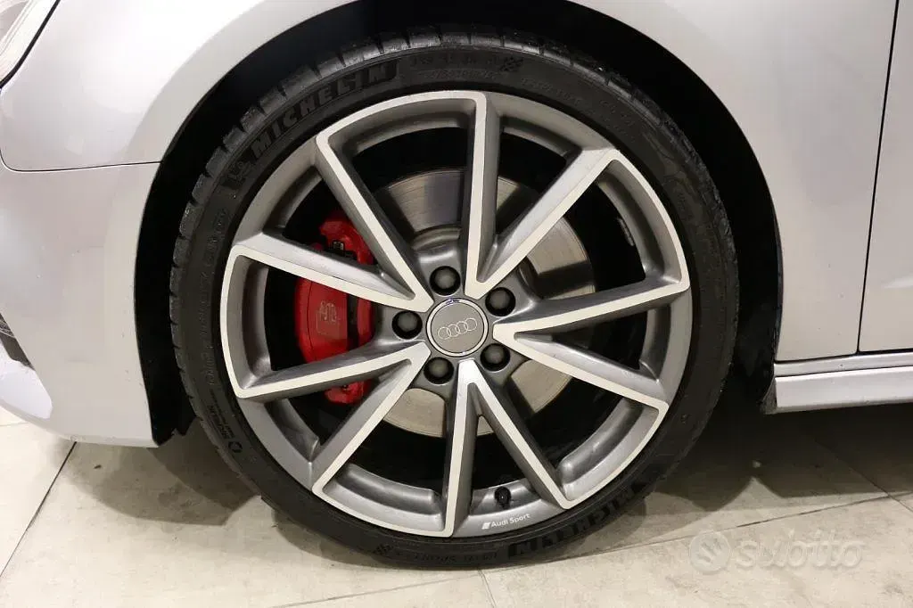 Usata Audi S3 Sportback 310 CV (228 kW) 2018 Grigio Utilitaria