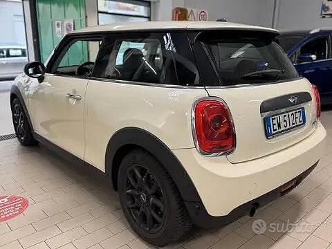 Usata Mini ONE 102 CV (75 kW) 2014 Other Utilitaria