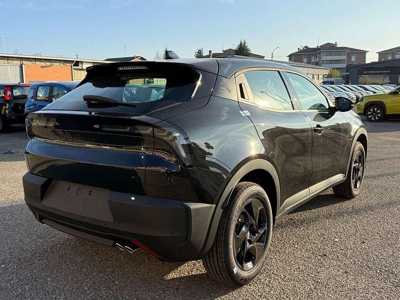 Nuova Alfa Romeo Junior 136 CV (100 kW) 2025 Nero SUV
