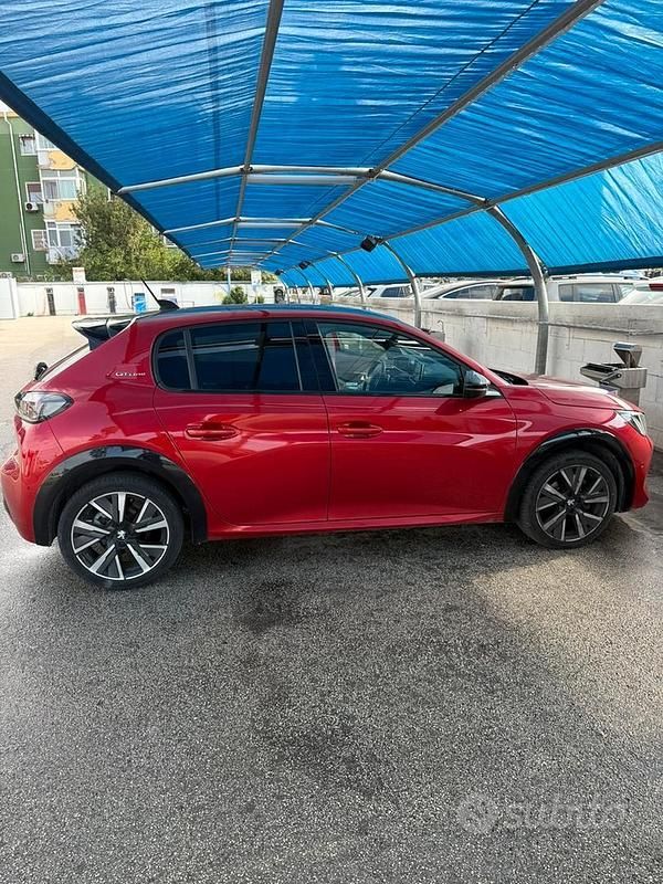 Usata Peugeot 208 GTi 131 CV (96 kW) 2020 Rosso Utilitaria