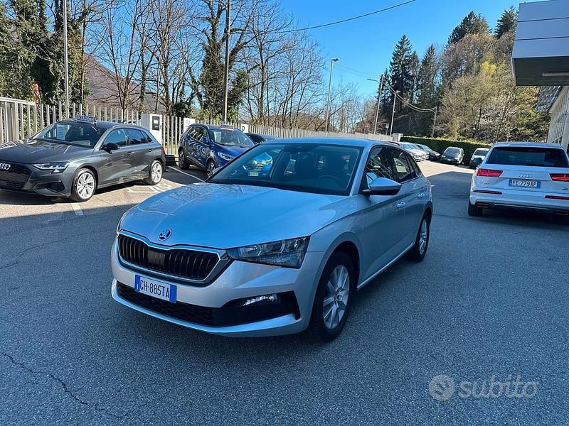 Usata Skoda 110 R Ambition 110 CV (80 kW) 2022 Grigio Berlina