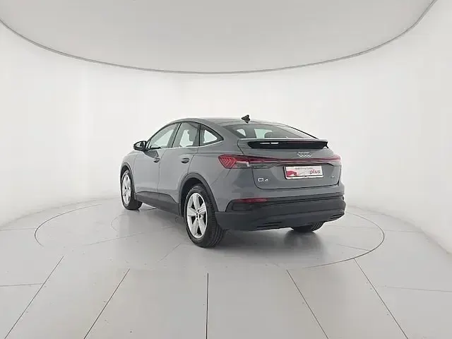 Usata Audi Q4 Sportback e-tron Business 125 kW (170 CV) 2022 Grigio SUV