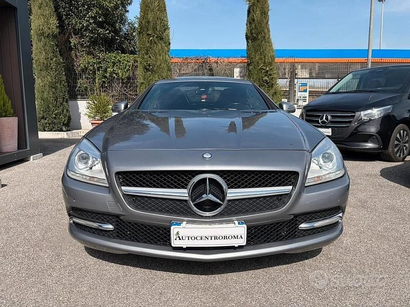Usata Mercedes SLK200 184 CV (135 kW) 2012 Grigio Cabrio