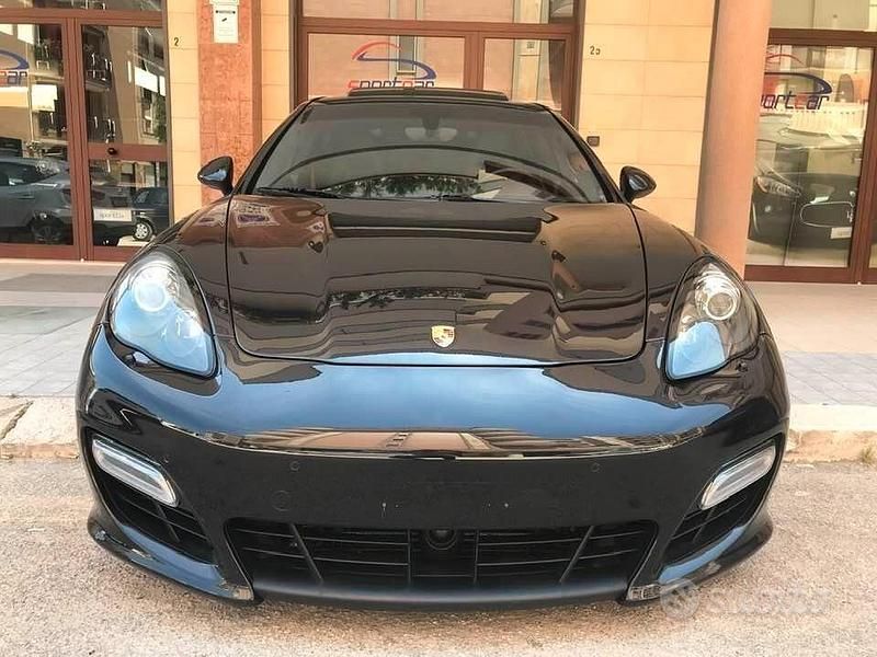 Usata Porsche Panamera Turbo S Executive 551 CV (405 kW) 2013 Nero Berlina