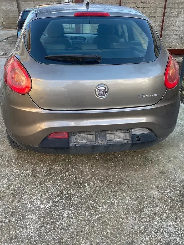 Usata Fiat Bravo 90 CV (66 kW) 2009 Utilitaria