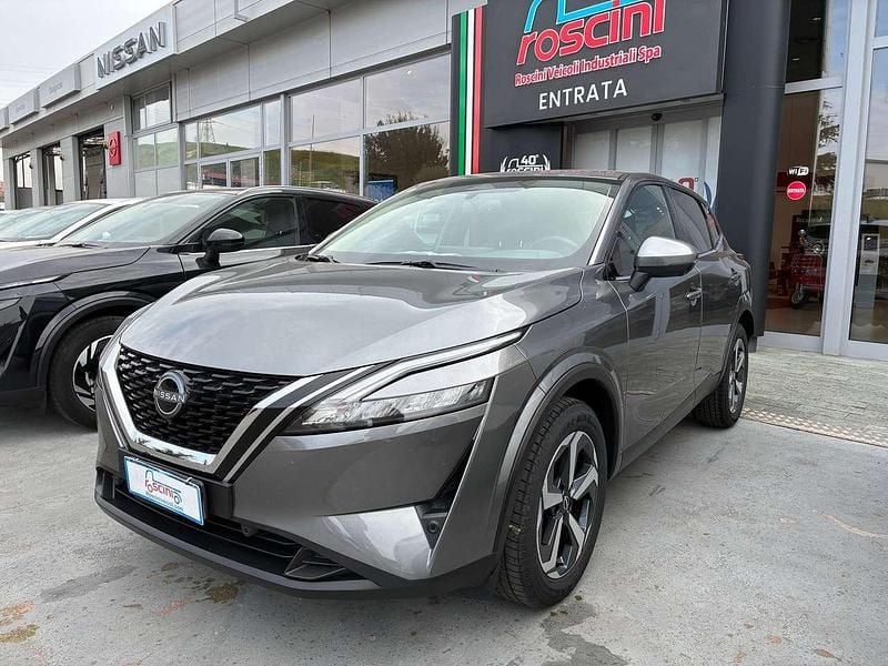 Usata Nissan Qashqai N-Connecta 140 CV (102 kW) 2023 Grigio SUV