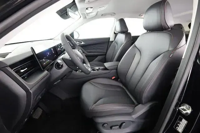 Nuova MG HS Luxury 143 CV (105 kW) 2026 Pebble black SUV