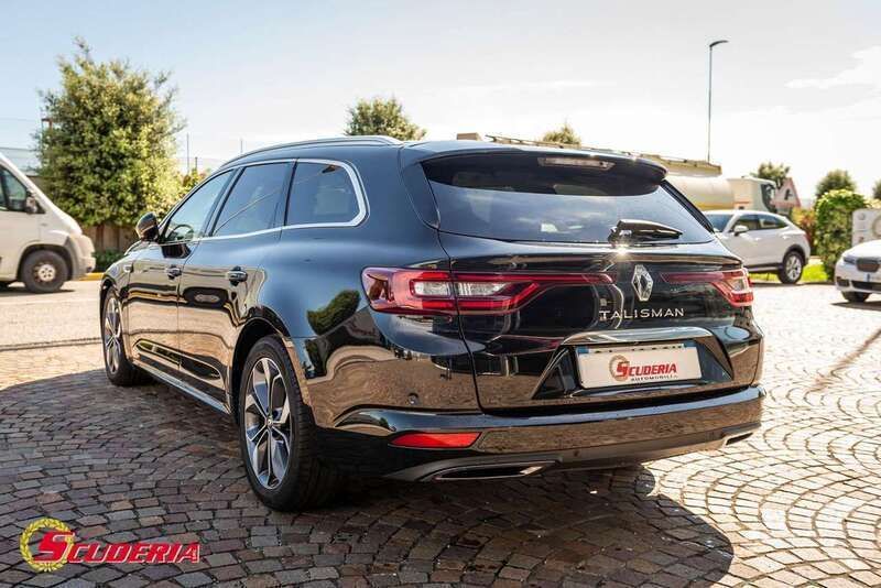 Usata Renault Talisman Business 150 CV (110 kW) 2020 Nero Station wagon