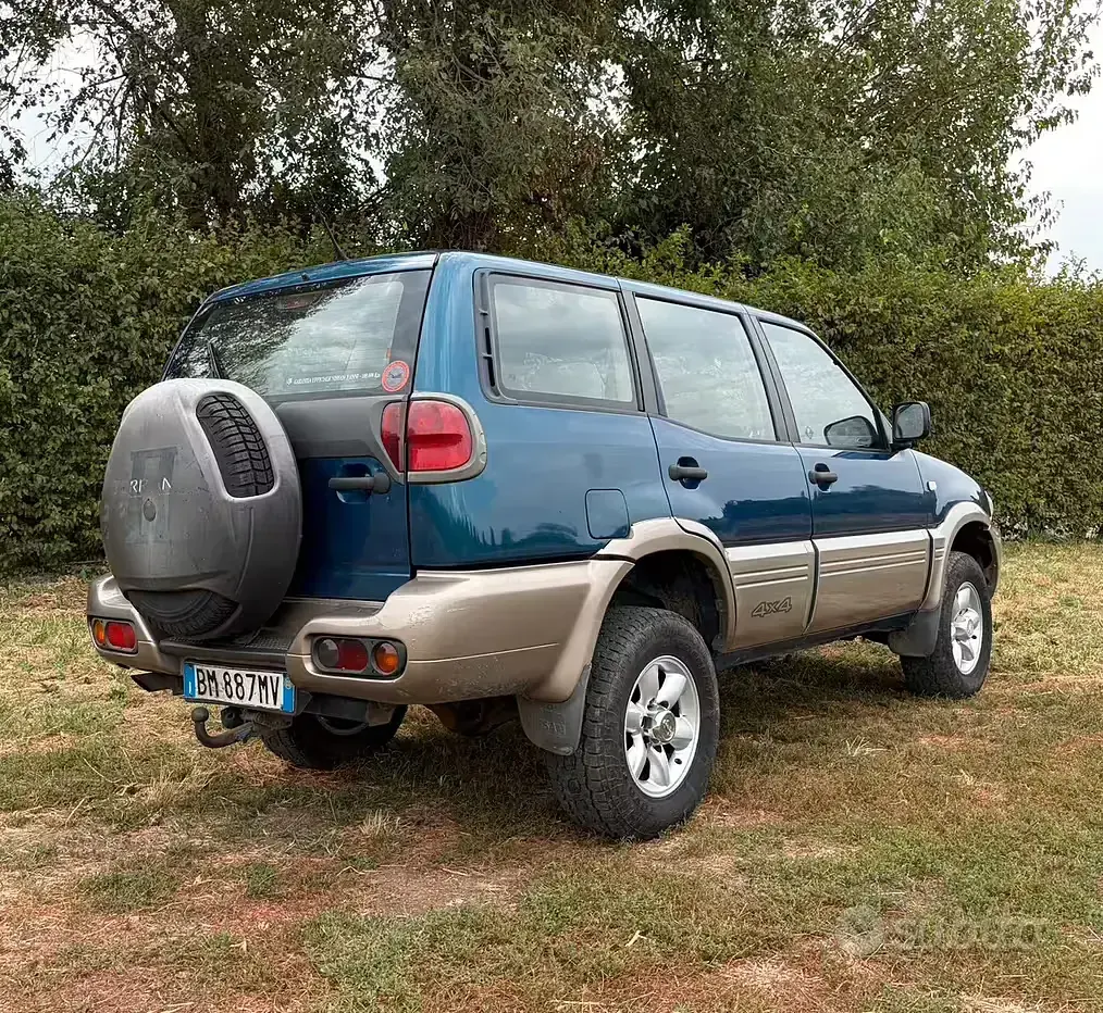 Usata Nissan Terrano 125 CV (91 kW) 2000 Bluazzurro SUV