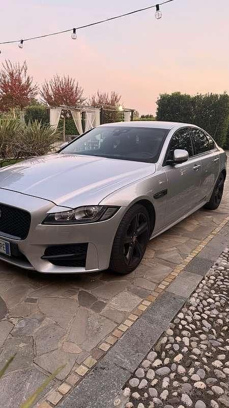 Usata Jaguar XF Executive 241 CV (177 kW) 2019 Berlina