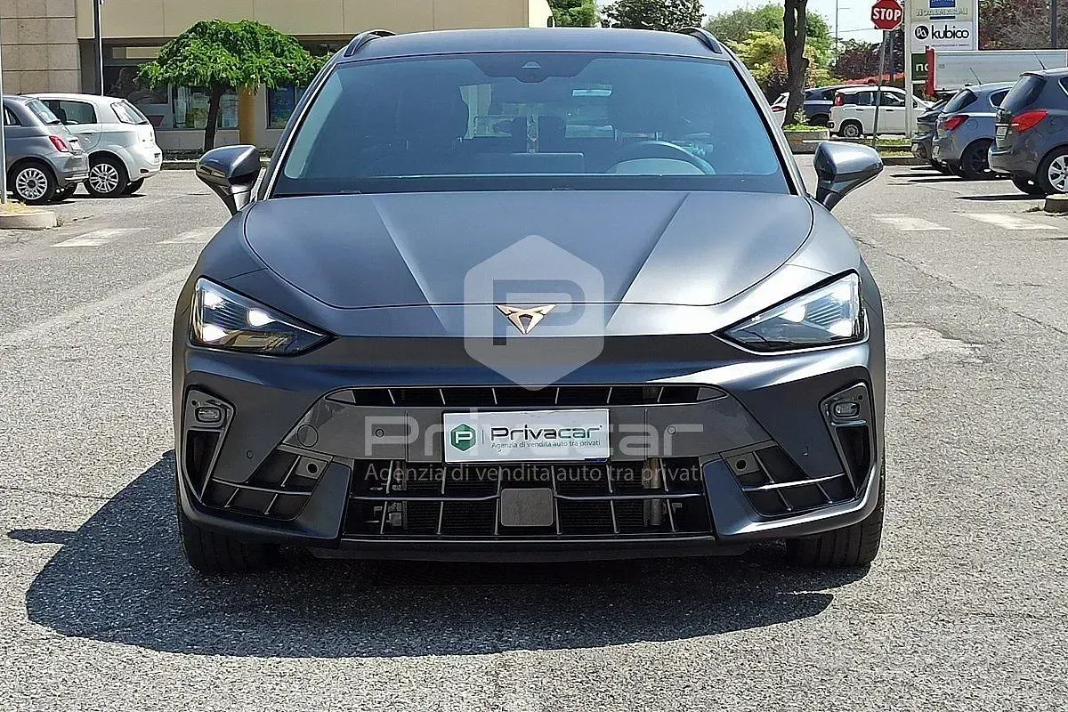 Usata Cupra Leon 150 CV (110 kW) 2024 Grigio Station wagon