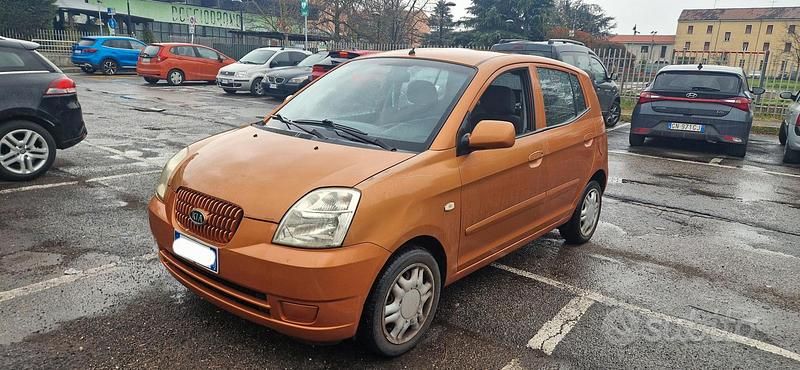 Usata Kia Picanto 64 CV (47 kW) 2004 Utilitaria