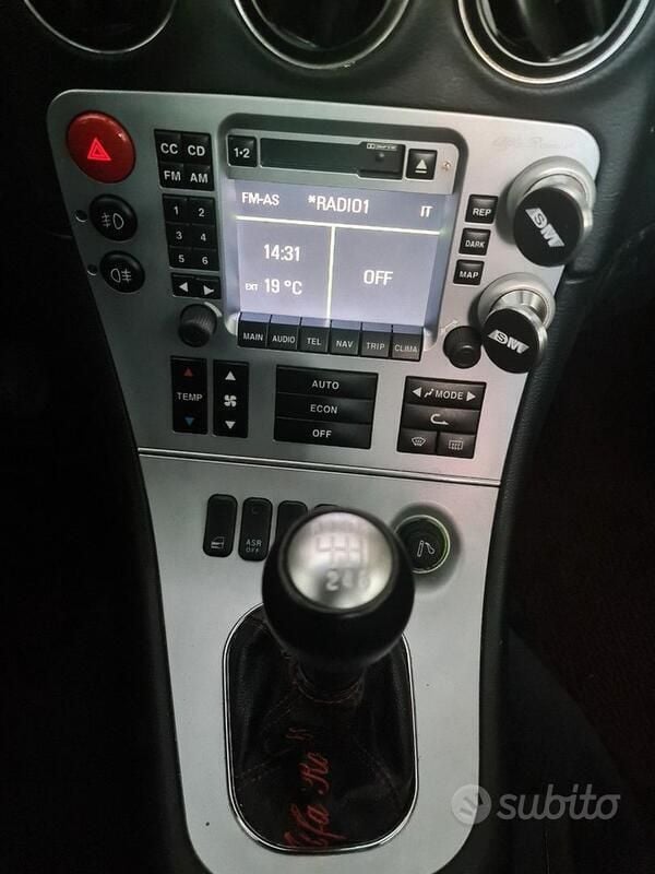 Usata Alfa Romeo 166 Exclusive 175 CV (128 kW) 2004 Grigio Berlina