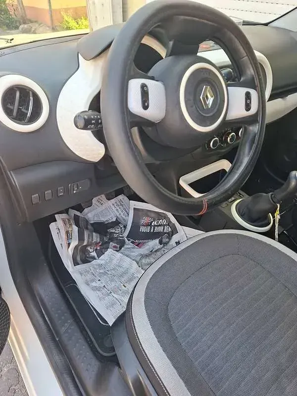 Usata Renault Twingo SE 69 CV (50 kW) 2018 Bianco Utilitaria