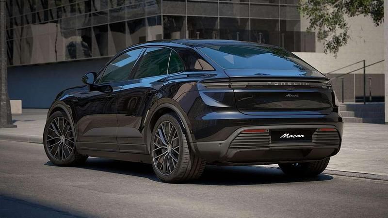 Nuova Porsche Macan 264 kW (360 CV) 2026 Nero SUV