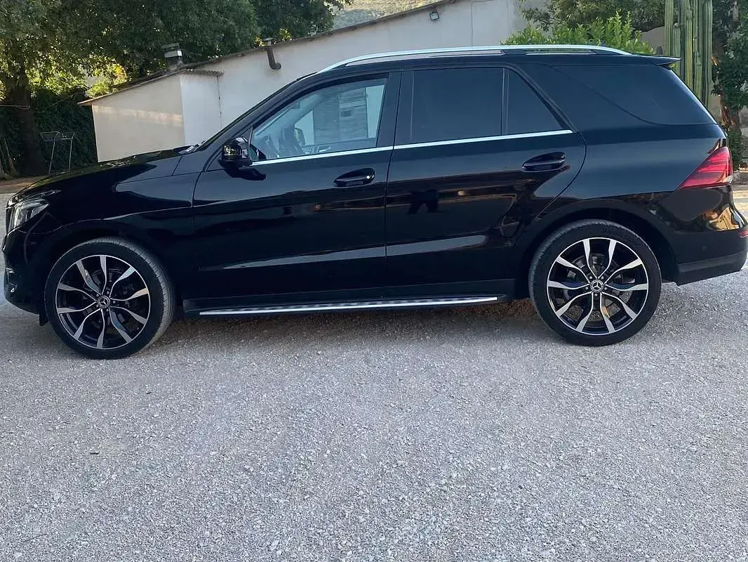 Usata Mercedes GLE250 Premium 204 CV (150 kW) 2016 Nero SUV