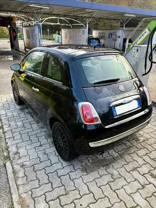 Usata Fiat 500 Lounge 69 CV (50 kW) 2010 Nero Utilitaria