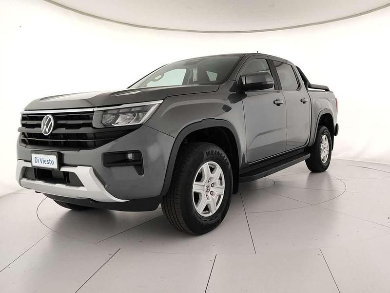 Usata VW Amarok Life 205 CV (150 kW) 2024 Dark grey metallizzato Pick-up