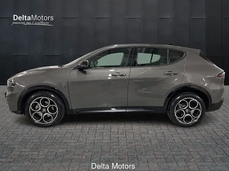 Usata Alfa Romeo Tonale Sprint 131 CV (96 kW) 2024 Grigio SUV