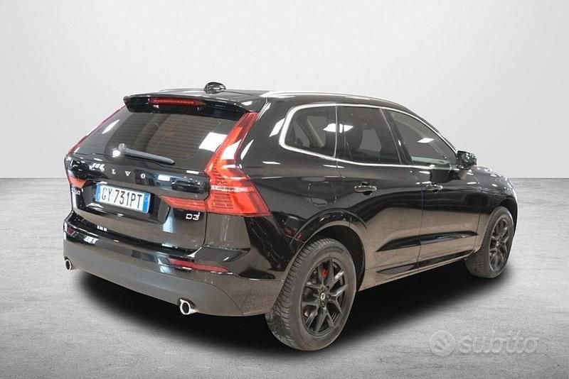 Usata Volvo XC60 Momentum 150 CV (110 kW) 2020 Nero SUV