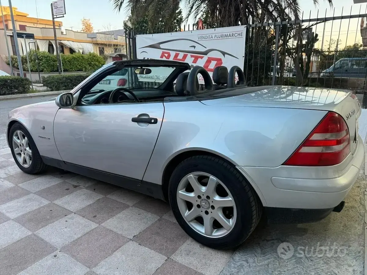 Usata Mercedes SLK200 192 CV (141 kW) 1998 Cabrio