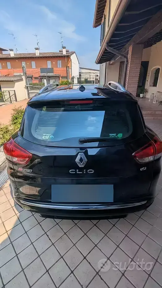 Usata Renault Clio 90 CV (66 kW) 2013 Nero Station wagon