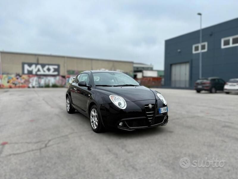 Usata 2012 Alfa Romeo MiTo Distinctive Due volumi | 4450 € (Buon prezzo) - Immagine 1/4