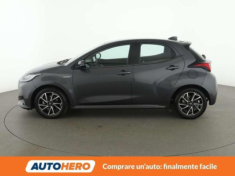 Usata Toyota Yaris Hybrid Trend 92 CV (67 kW) 2020 Grigio Utilitaria