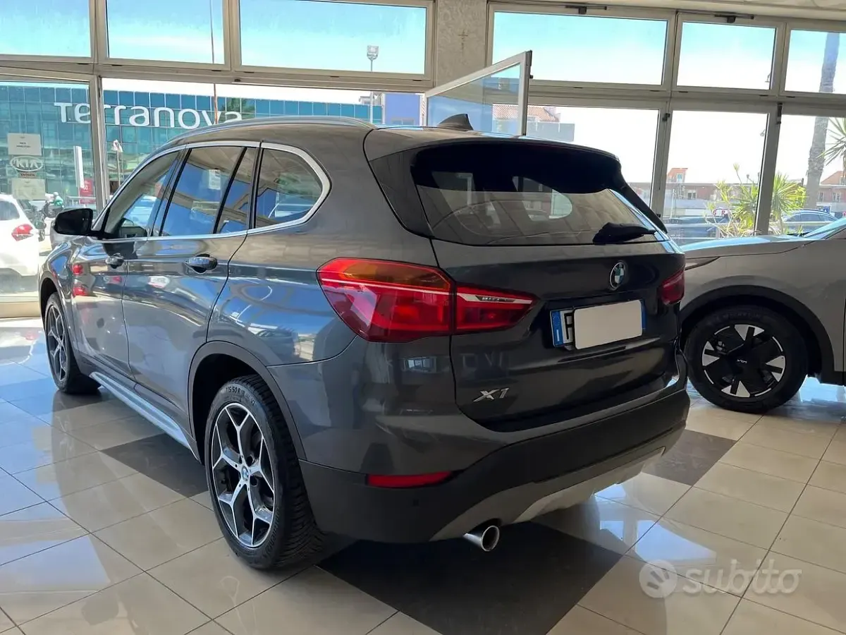 Usata BMW X1 xLine 116 CV (85 kW) 2018 Grigio SUV