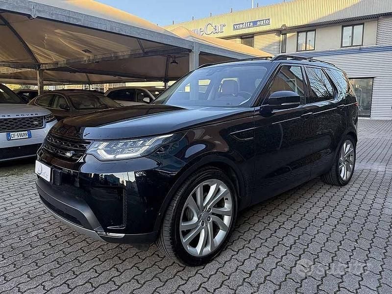Usata Land Rover Discovery 5 HSE 249 CV (183 kW) 2017 Blu / metallizzato SUV