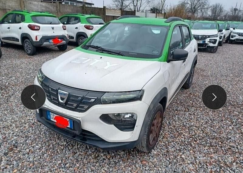 Usata Dacia Spring Comfort Plus 33 kW (45 CV) 2021 Bianco Utilitaria