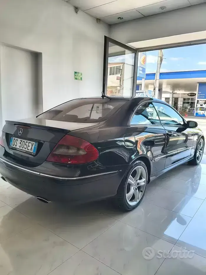 Usata Mercedes CLK320 Avantgarde 224 CV (164 kW) 2008 Nero Coupé
