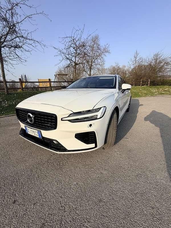 Usata Volvo V60 Business Edition 253 CV (186 kW) 2020 Station wagon